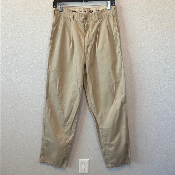 Dockers Khaki Pleat Front Pants Size 31 - Picture 2 of 7